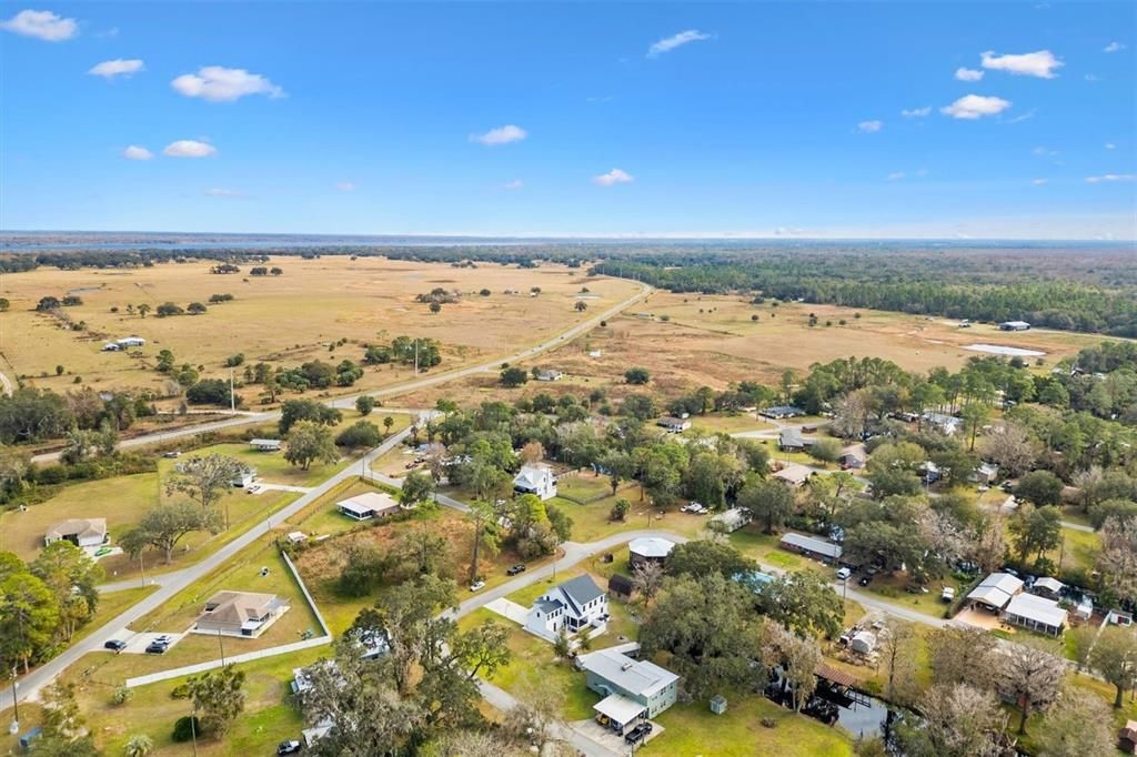 En Venta: $494,900 (3 camas, 2 baños, 2244 Pies cuadrados)