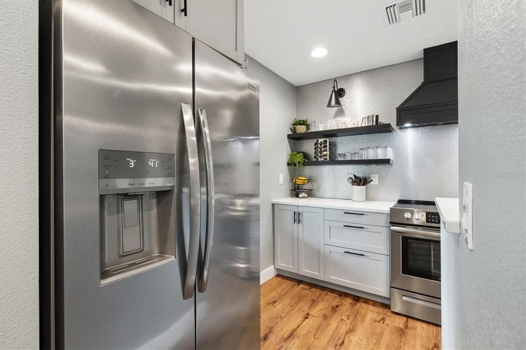 En Venta: $494,900 (3 camas, 2 baños, 2244 Pies cuadrados)