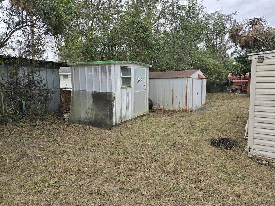 На продажу: $124,990 (2 спален, 1 ванн, 464 Квадратных фут)