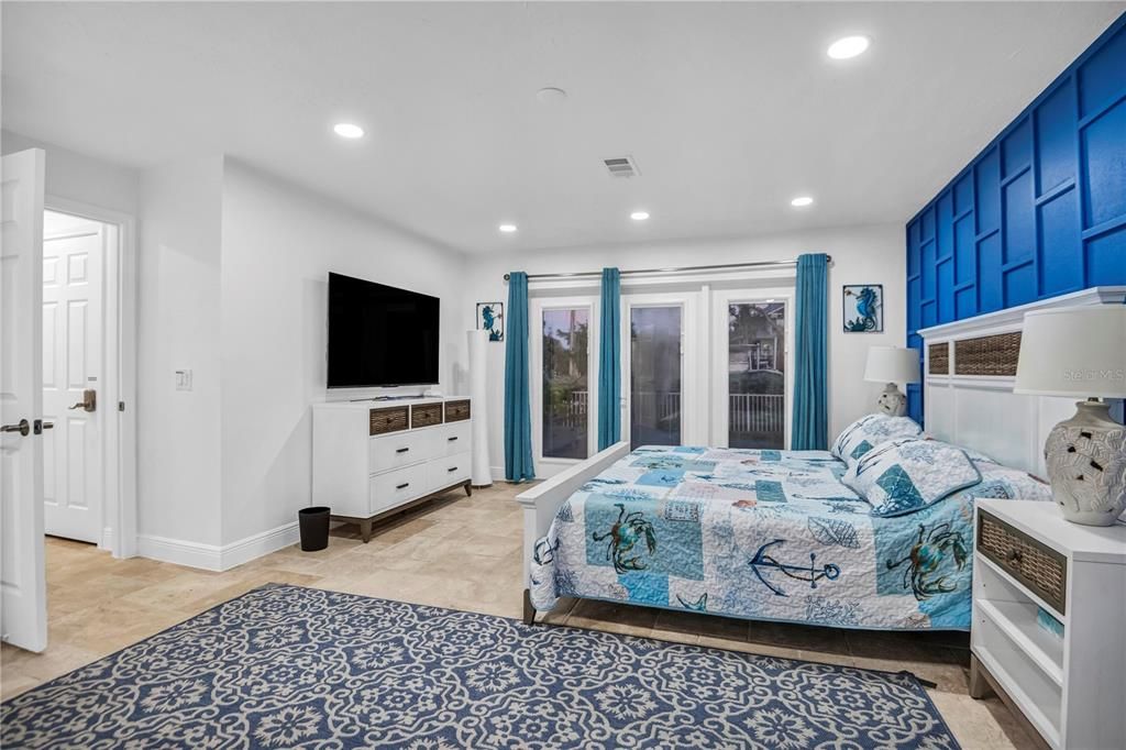 For Rent: $17,000 (4 beds, 3 baths, 2743 Square Feet)