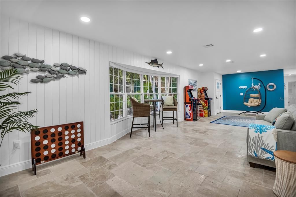 For Rent: $17,000 (4 beds, 3 baths, 2743 Square Feet)