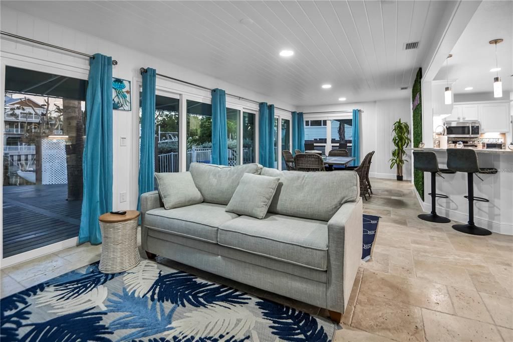 For Rent: $17,000 (4 beds, 3 baths, 2743 Square Feet)