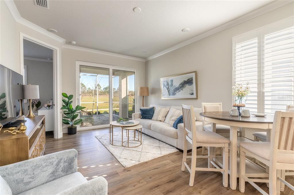 Active With Contract: $395,000 (2 beds, 2 baths, 1003 Square Feet)