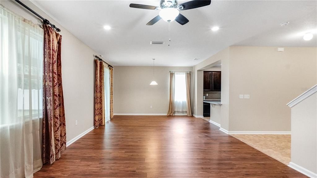 Great Room/Dinette/Access to Screened Patio