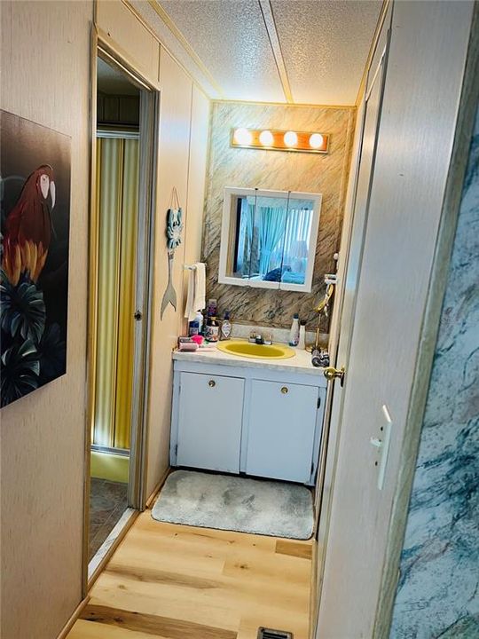 Active With Contract: $84,900 (2 beds, 2 baths, 960 Square Feet)