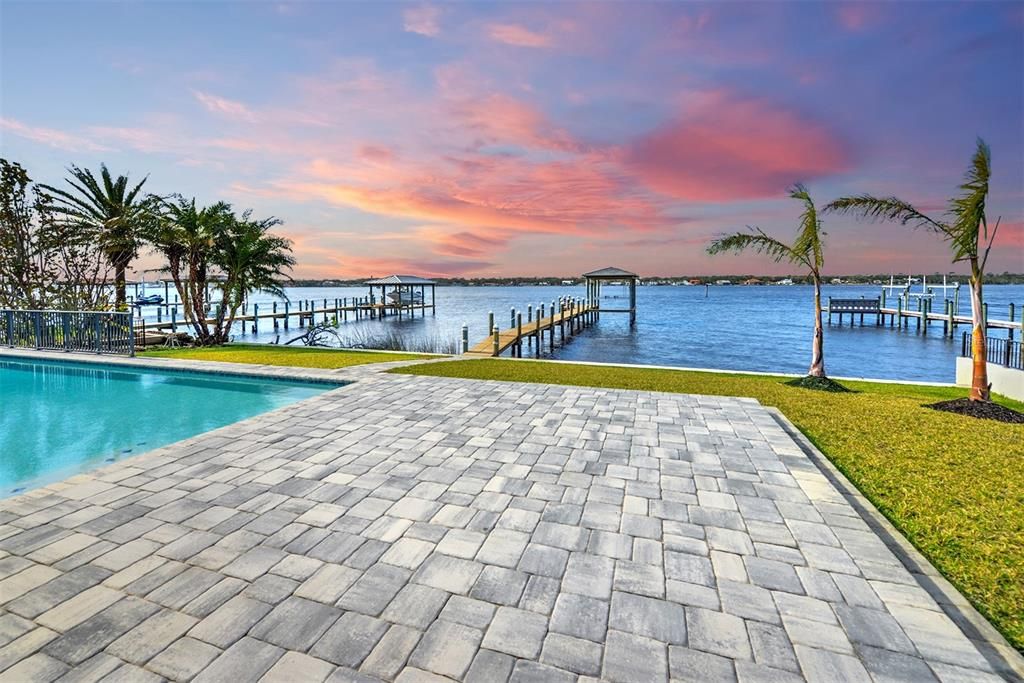 待售: $1,990,000 (4 贝兹, 3 浴室, 2473 平方英尺)