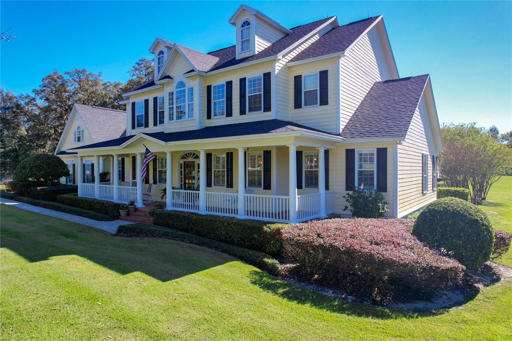 Recently Sold: $1,650,000 (5 beds, 4 baths, 5287 Square Feet)