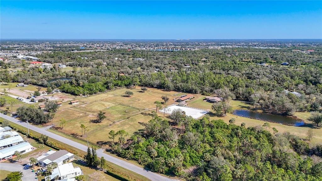 En Venta: $1,149,999 (3 camas, 2 baños, 1884 Pies cuadrados)