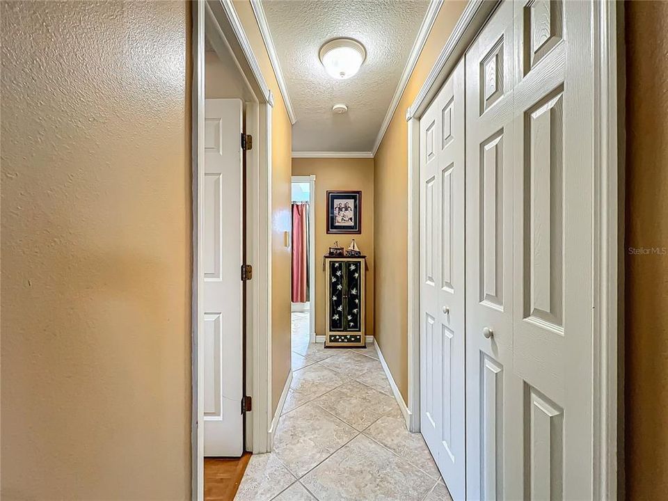 En Venta: $1,149,999 (3 camas, 2 baños, 1884 Pies cuadrados)