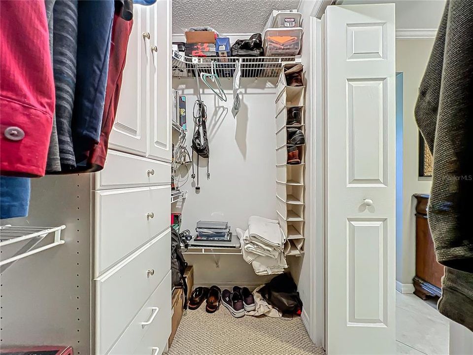 En Venta: $1,149,999 (3 camas, 2 baños, 1884 Pies cuadrados)