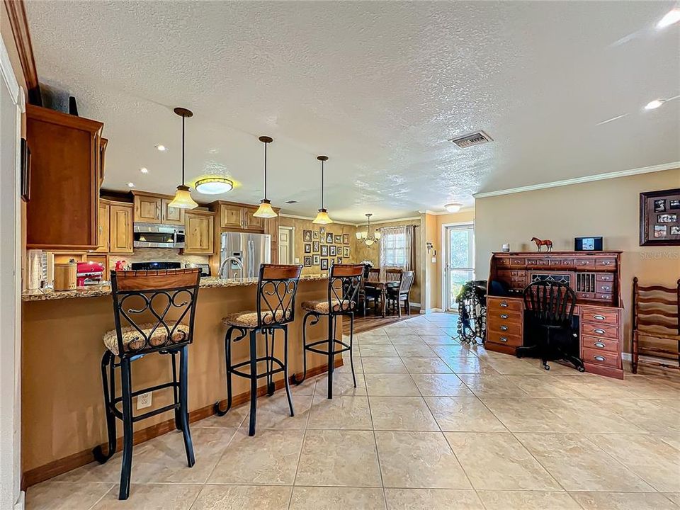 En Venta: $1,149,999 (3 camas, 2 baños, 1884 Pies cuadrados)