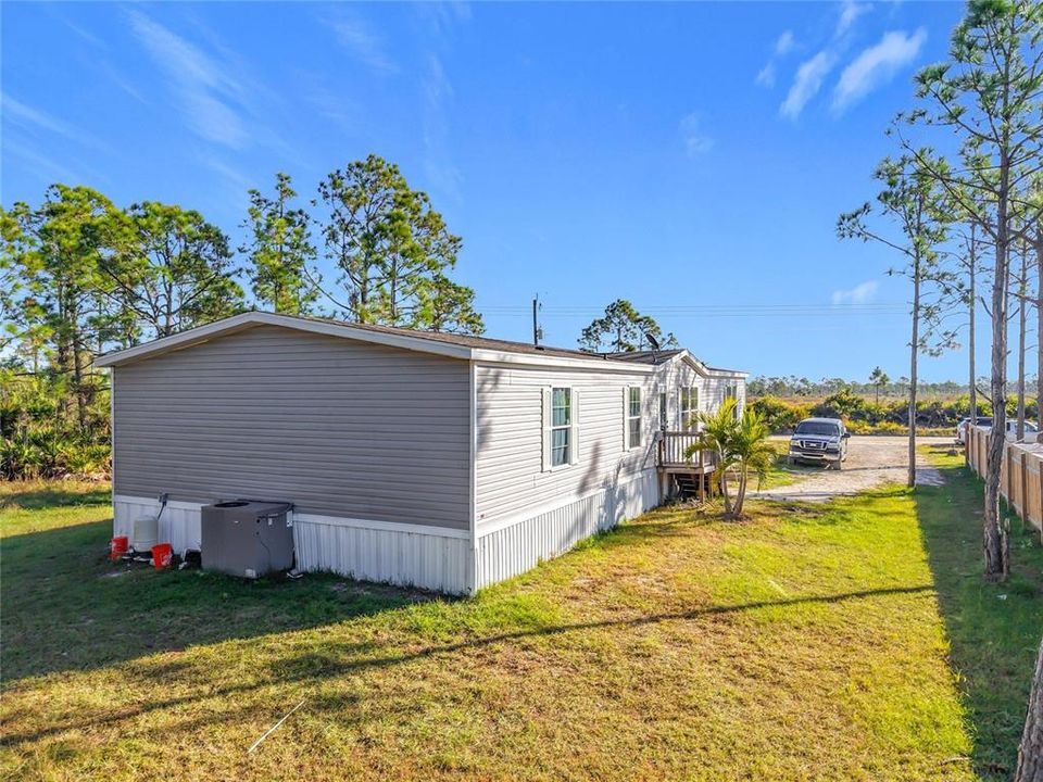 For Sale: $350,000 (5 beds, 3 baths, 2027 Square Feet)