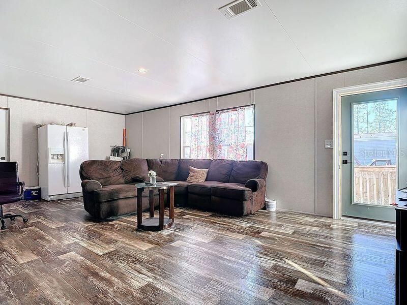For Sale: $350,000 (5 beds, 3 baths, 2027 Square Feet)
