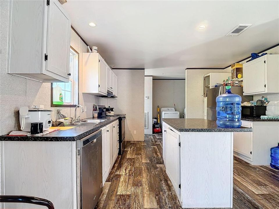 For Sale: $350,000 (5 beds, 3 baths, 2027 Square Feet)