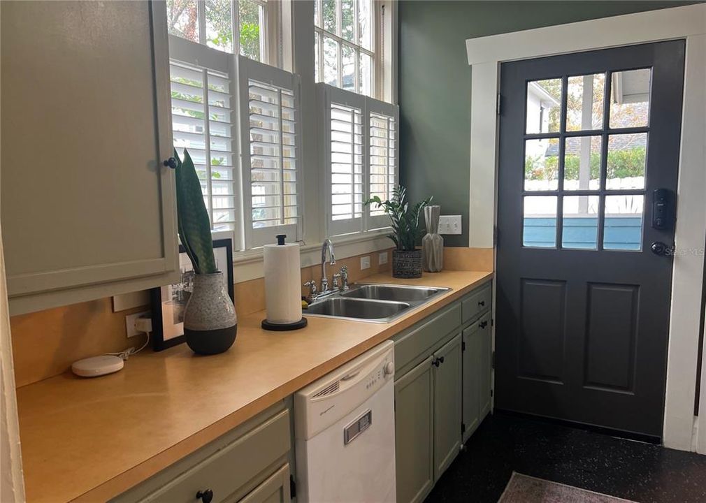 На продажу: $14,340 (0 спален, 0 ванн, 2912 Квадратных фут)