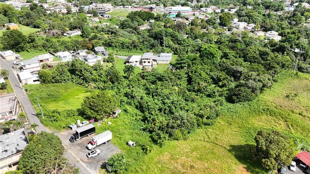 En Venta: $84,000 (5.04 acres)