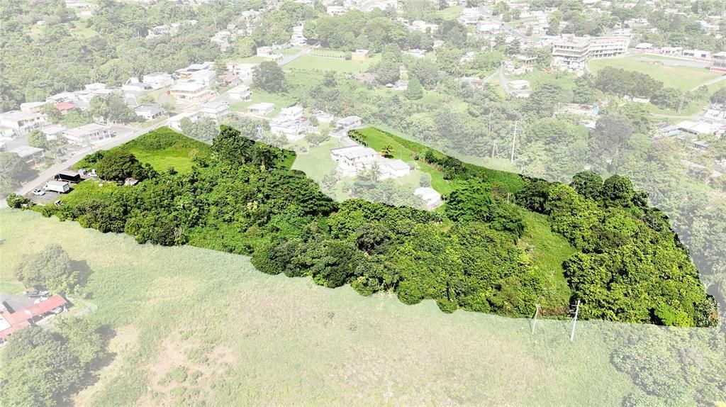 En Venta: $84,000 (5.04 acres)