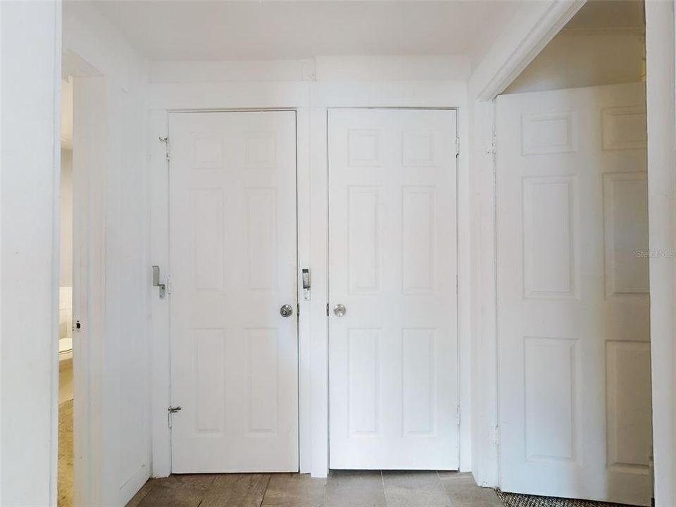 待售: $599,000 (0 贝兹, 0 浴室, 2384 平方英尺)