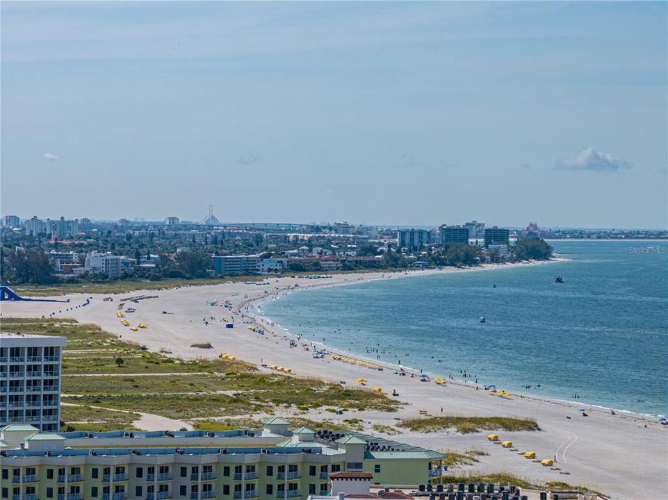 For Rent: $15,000 (3 beds, 3 baths, 1817 Square Feet)