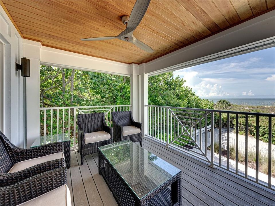 For Rent: $15,000 (3 beds, 3 baths, 1817 Square Feet)