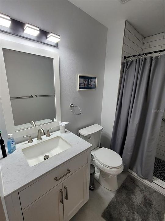 出租: $2,850 (2 贝兹, 2 浴室, 1058 平方英尺)