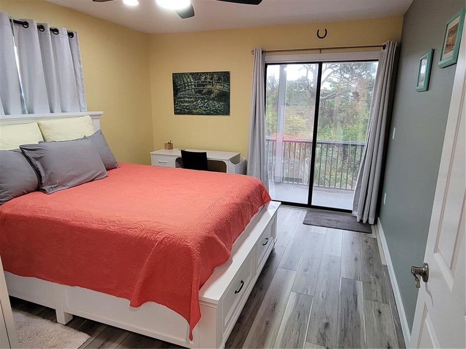 出租: $2,850 (2 贝兹, 2 浴室, 1058 平方英尺)