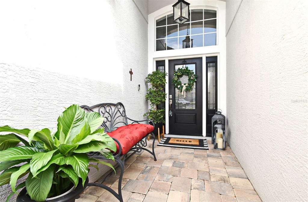 Activo con contrato: $560,000 (3 camas, 2 baños, 1552 Pies cuadrados)