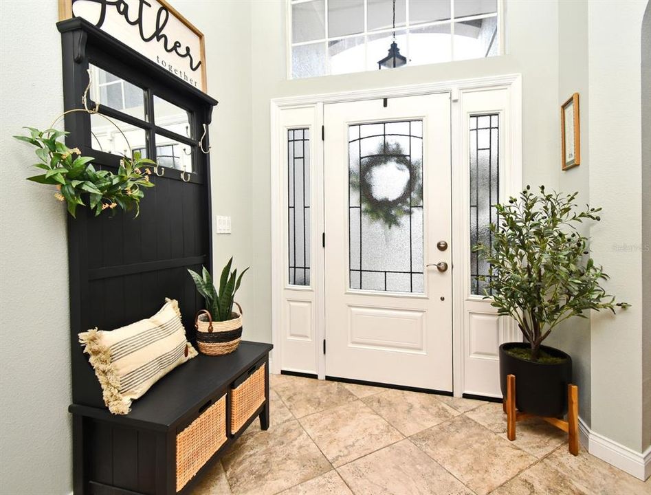 Activo con contrato: $560,000 (3 camas, 2 baños, 1552 Pies cuadrados)