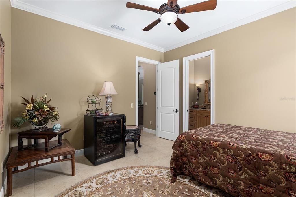 For Sale: $2,250,000 (4 beds, 3 baths, 3037 Square Feet)