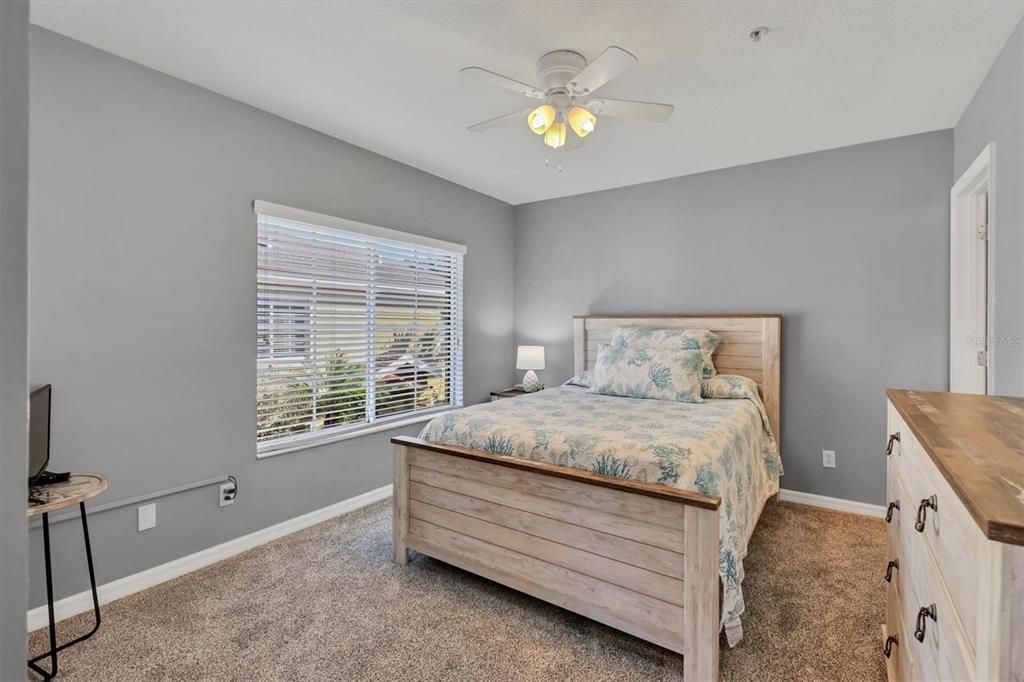 For Sale: $247,900 (3 beds, 2 baths, 1200 Square Feet)