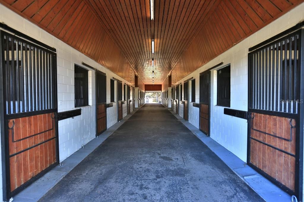 На продажу: $8,195,000 (3 спален, 2 ванн, 1350 Квадратных фут)