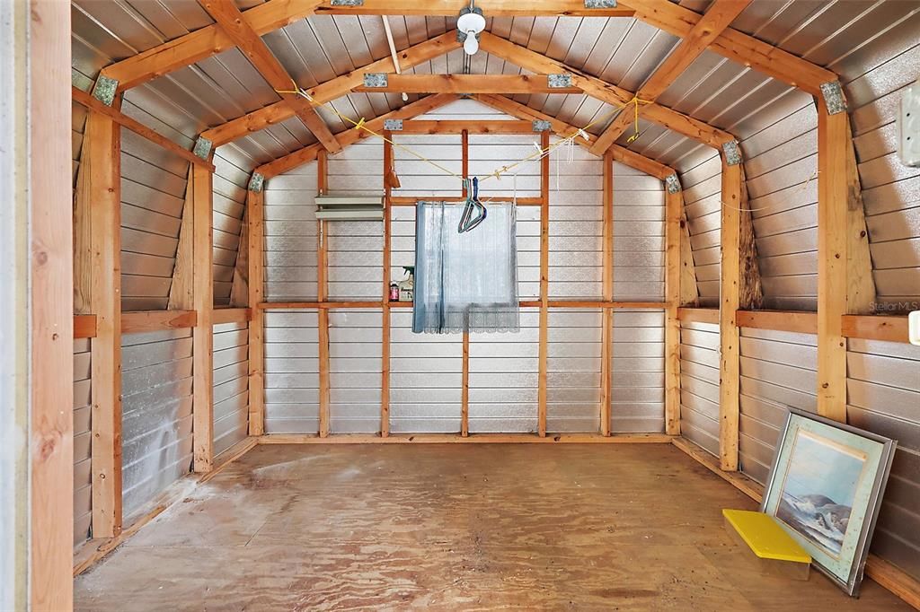 待售: $125,000 (2 贝兹, 1 浴室, 840 平方英尺)