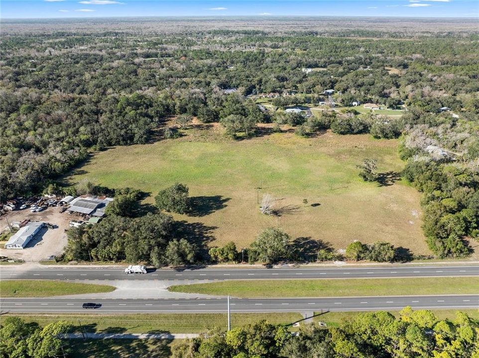 待售: $1,499,000 (17.27 acres)