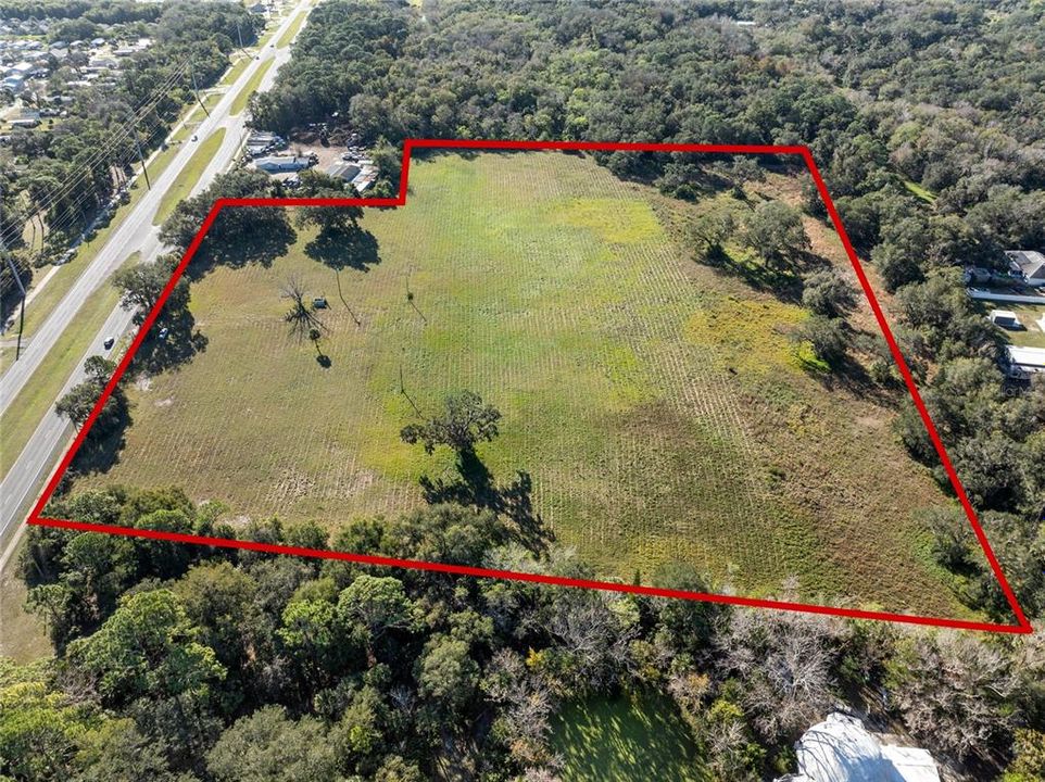 待售: $1,499,000 (17.27 acres)