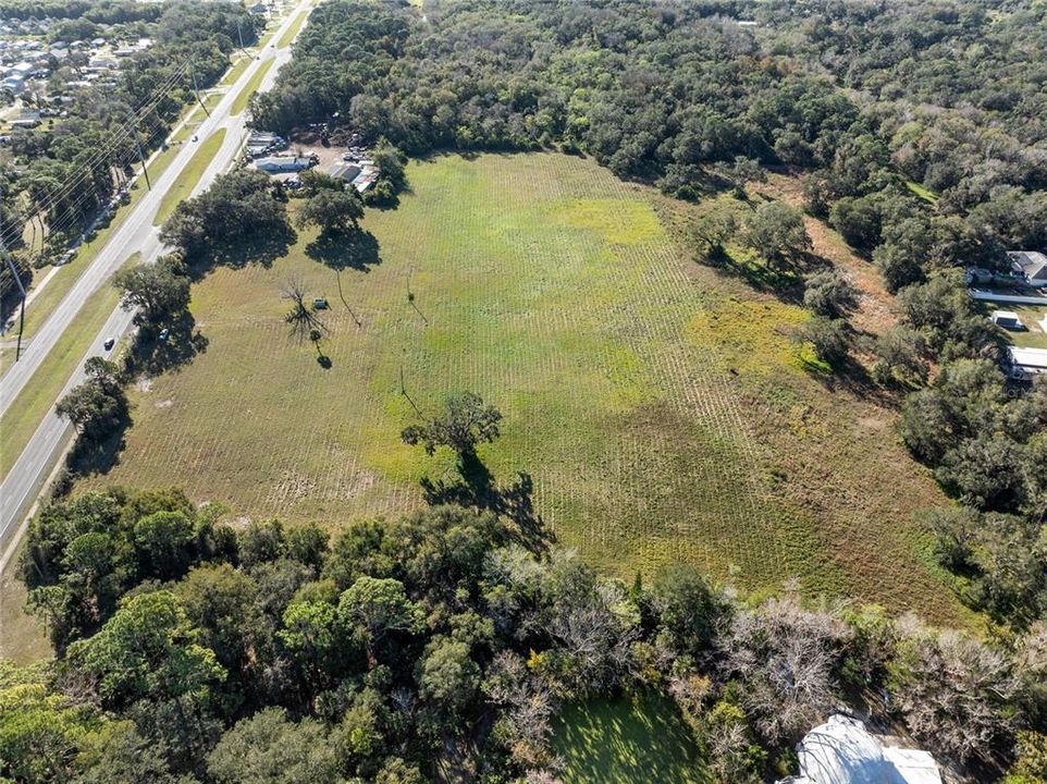 待售: $1,499,000 (17.27 acres)