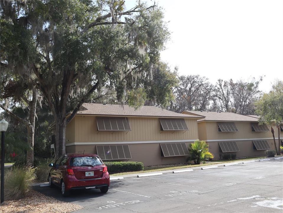 待售: $142,000 (2 贝兹, 2 浴室, 897 平方英尺)