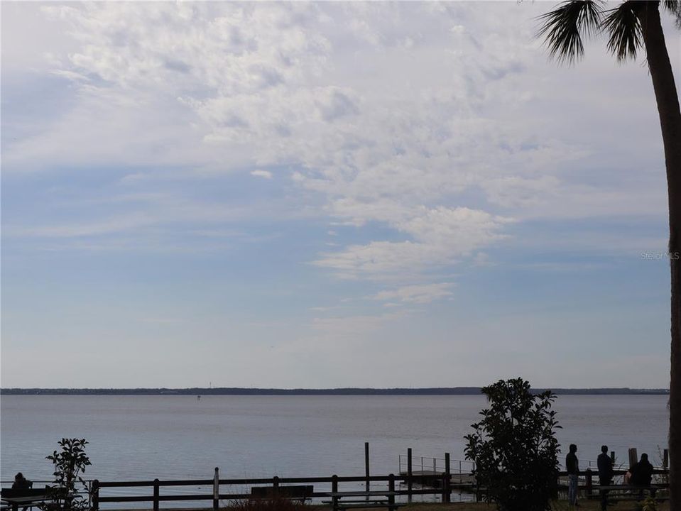 待售: $142,000 (2 贝兹, 2 浴室, 897 平方英尺)