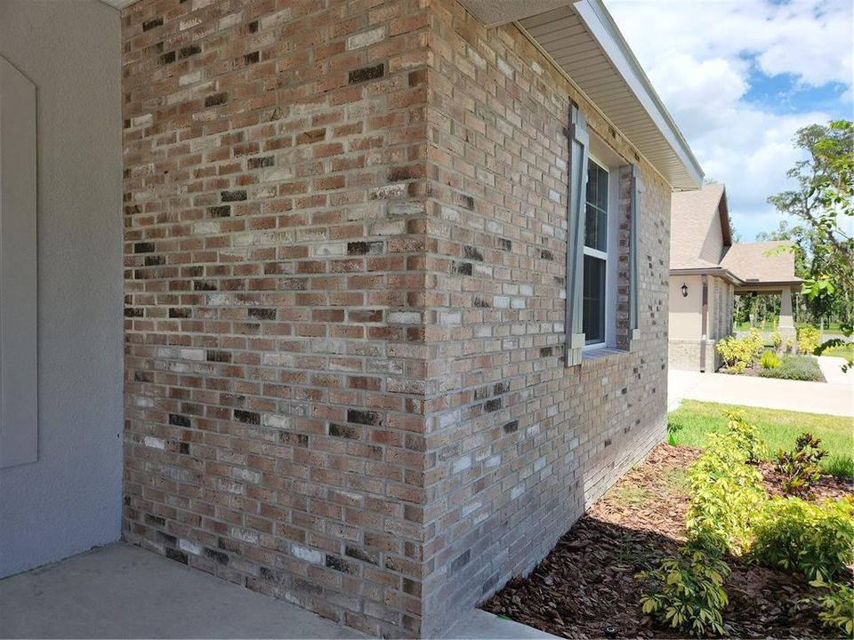 For Sale: $535,000 (4 beds, 3 baths, 2542 Square Feet)