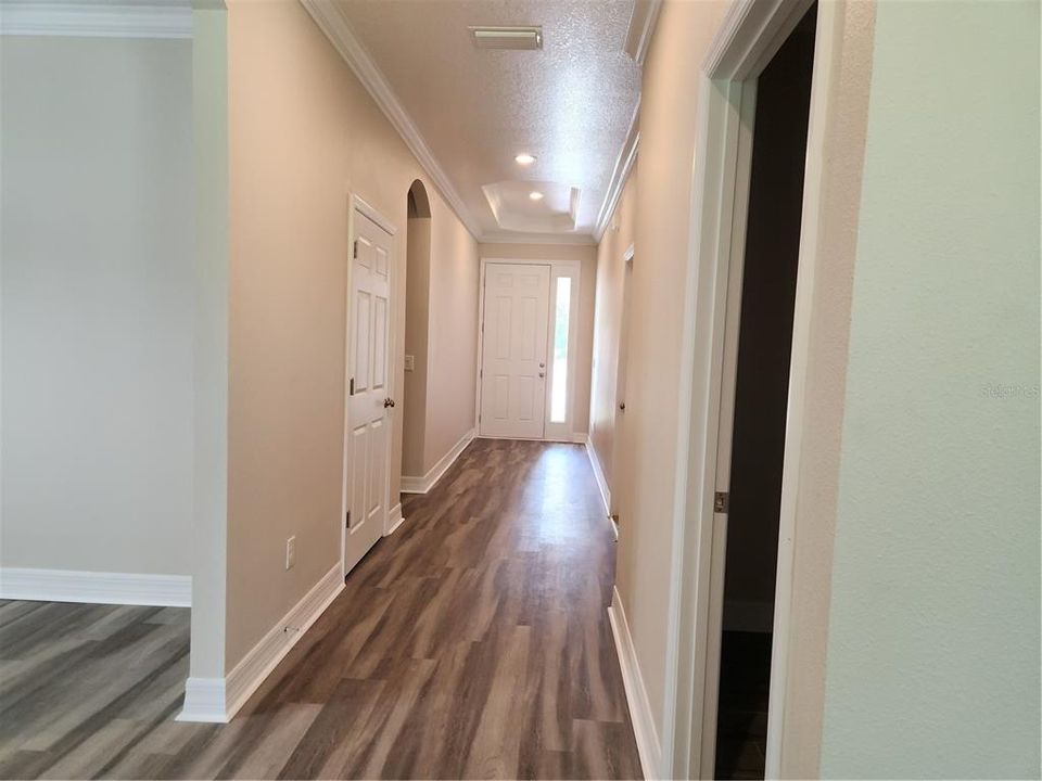 For Sale: $535,000 (4 beds, 3 baths, 2542 Square Feet)