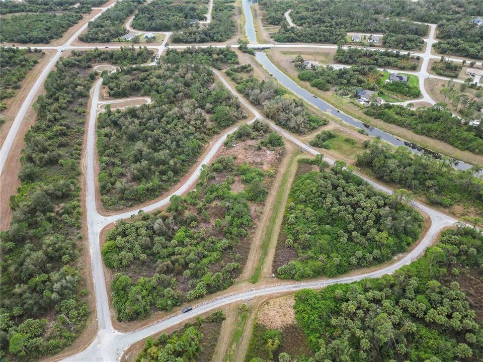 待售: $124,900 (1.58 acres)