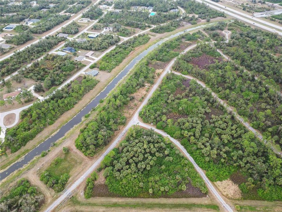 待售: $124,900 (1.58 acres)