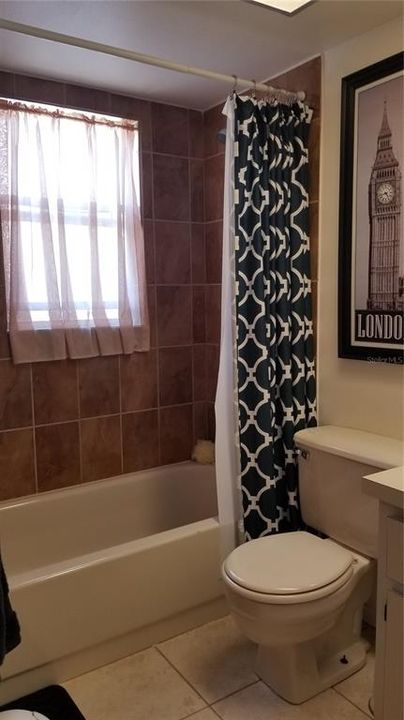 待售: $424,900 (2 贝兹, 2 浴室, 1485 平方英尺)