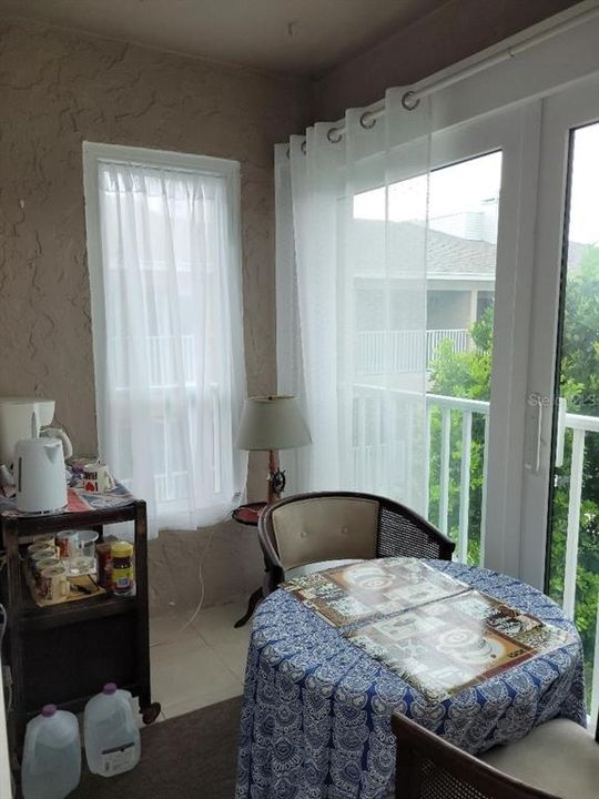 待售: $424,900 (2 贝兹, 2 浴室, 1485 平方英尺)