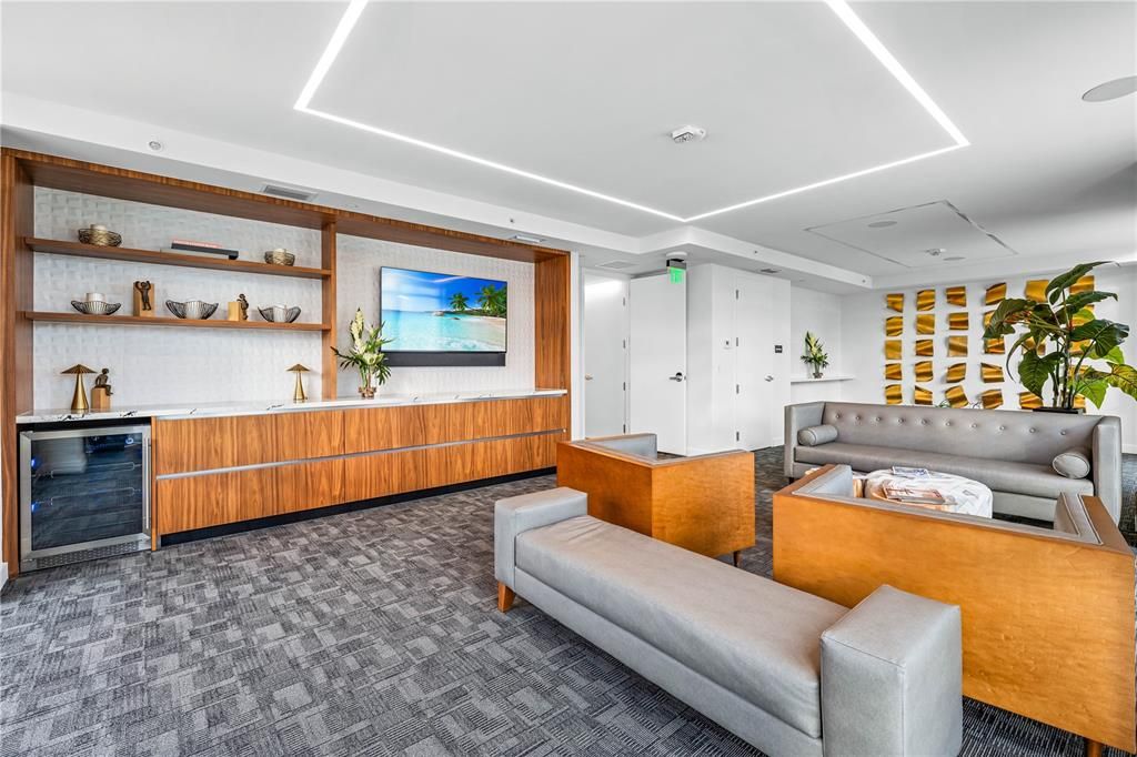 For Sale: $5,790,000 (4 beds, 4 baths, 3460 Square Feet)