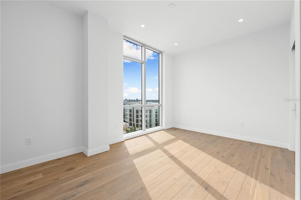 For Sale: $5,790,000 (4 beds, 4 baths, 3460 Square Feet)