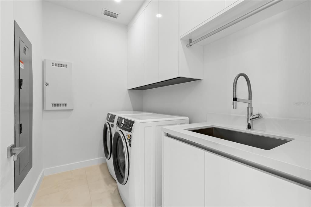 For Sale: $5,790,000 (4 beds, 4 baths, 3460 Square Feet)