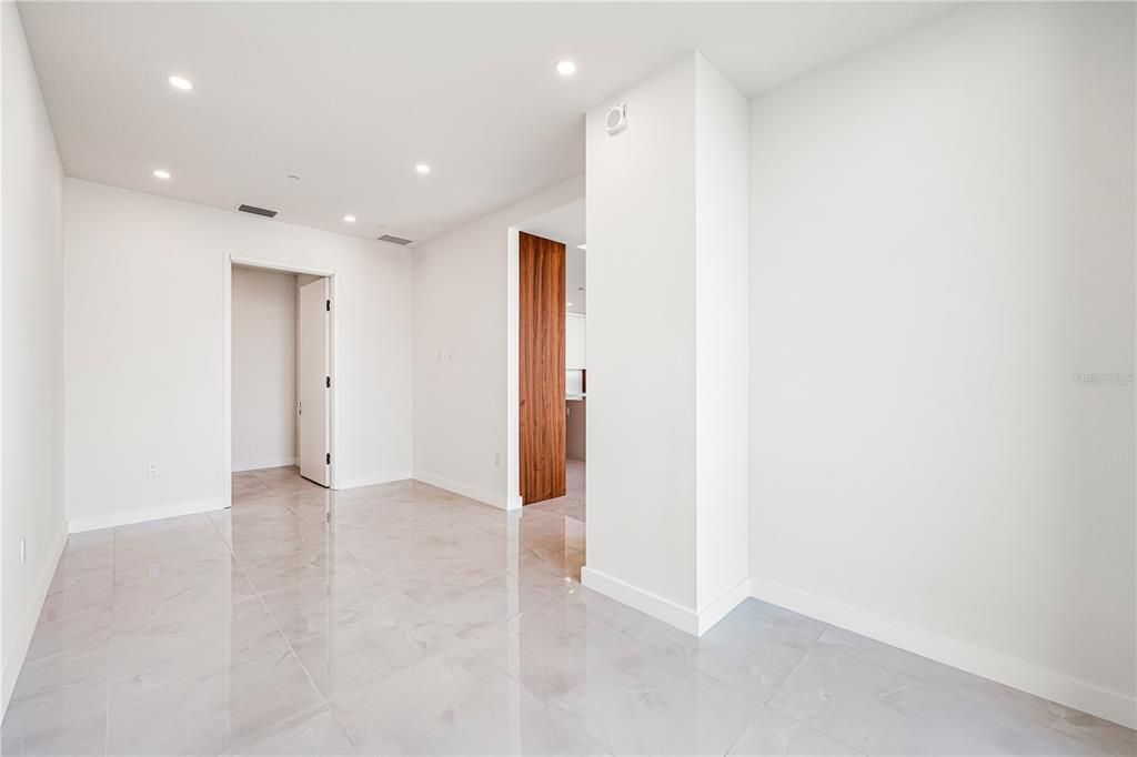 For Sale: $5,790,000 (4 beds, 4 baths, 3460 Square Feet)