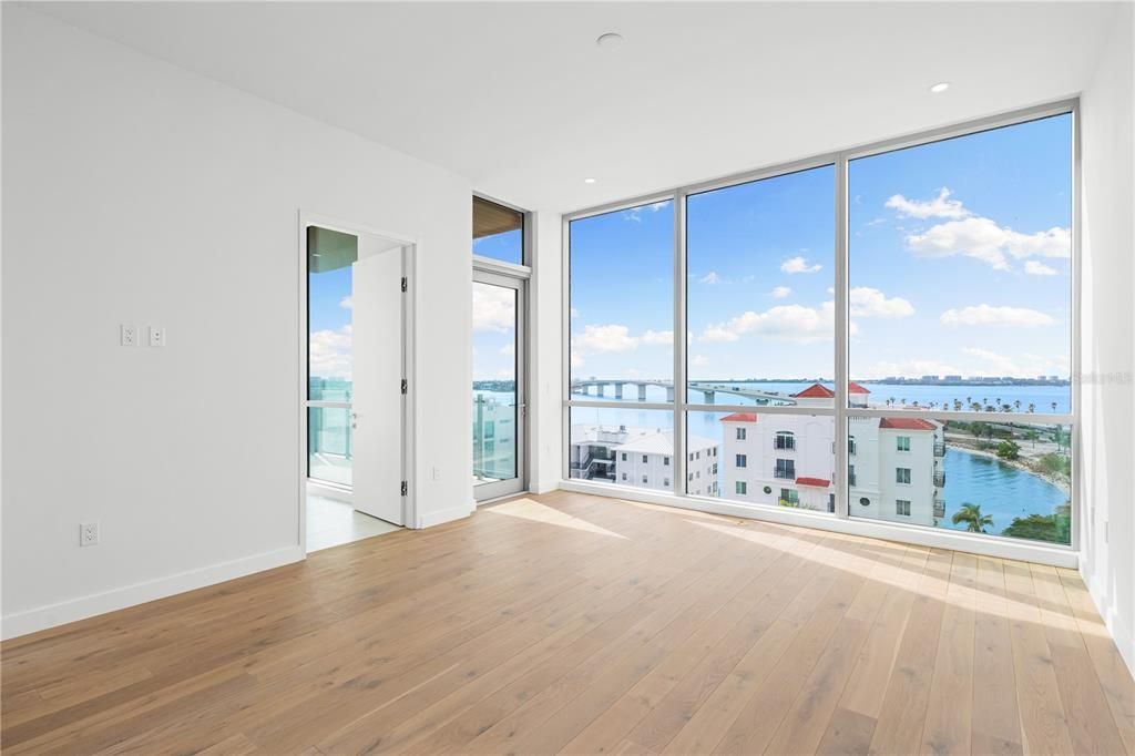 For Sale: $5,790,000 (4 beds, 4 baths, 3460 Square Feet)