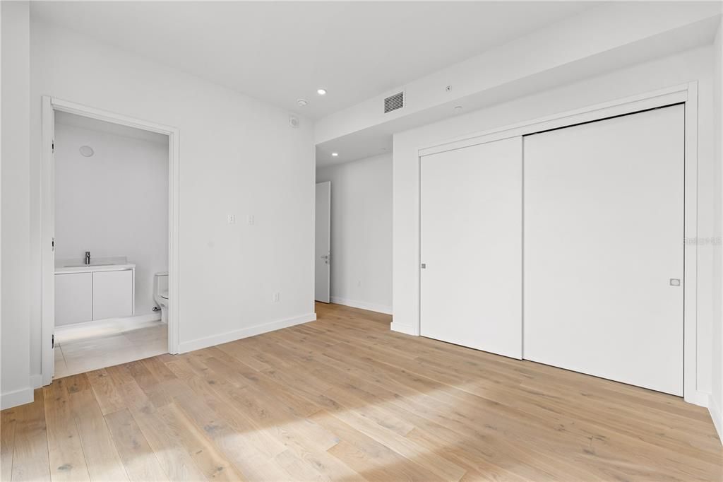 For Sale: $5,790,000 (4 beds, 4 baths, 3460 Square Feet)