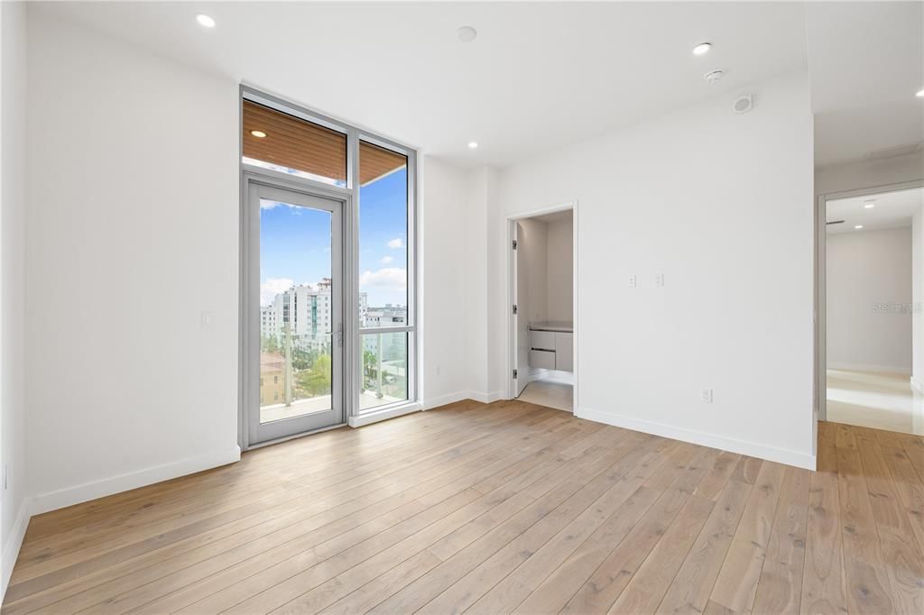 For Sale: $5,790,000 (4 beds, 4 baths, 3460 Square Feet)